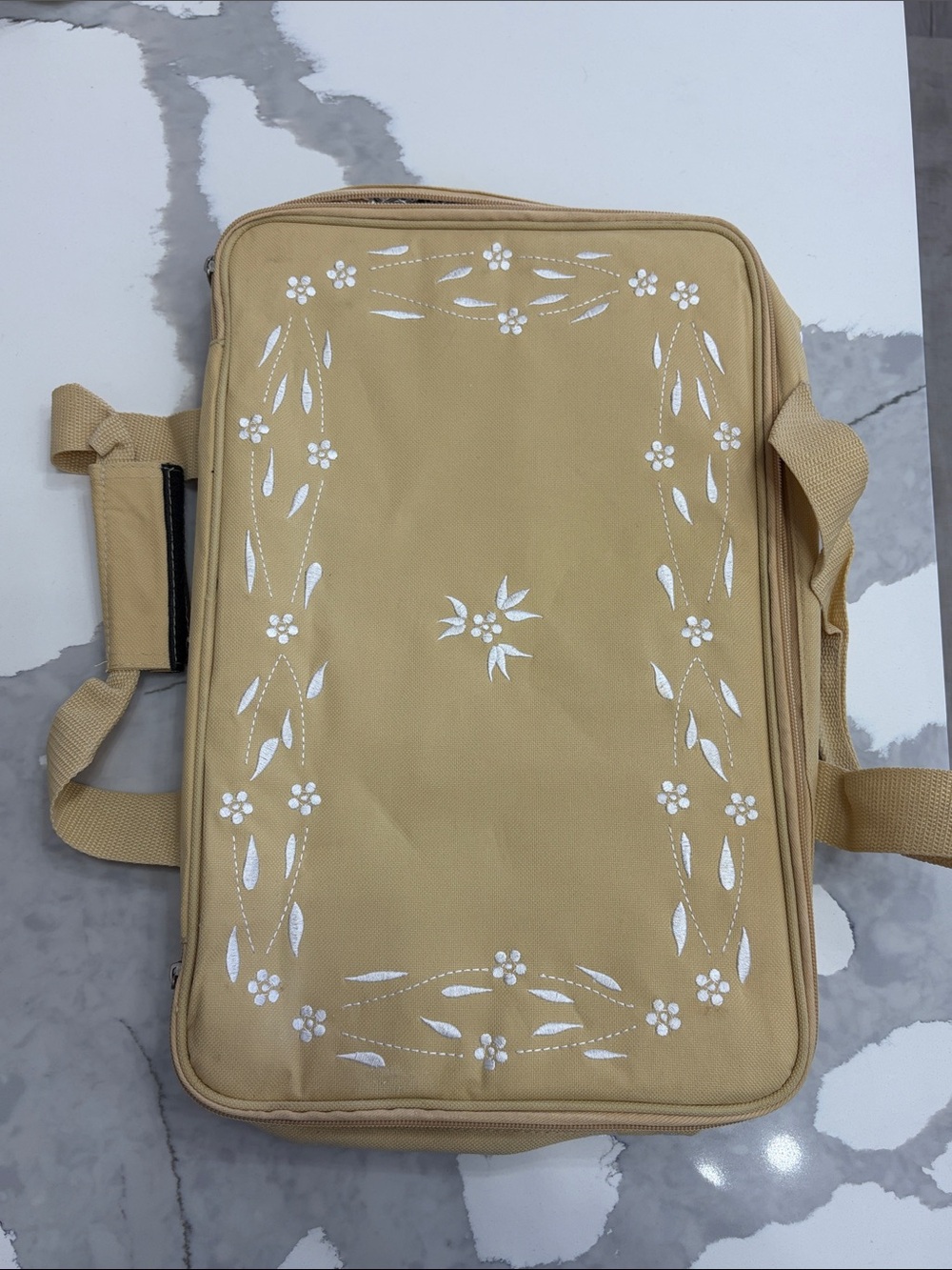 Temp-Tations Light Yellow Floral Insulated Casserole Carrier Bag